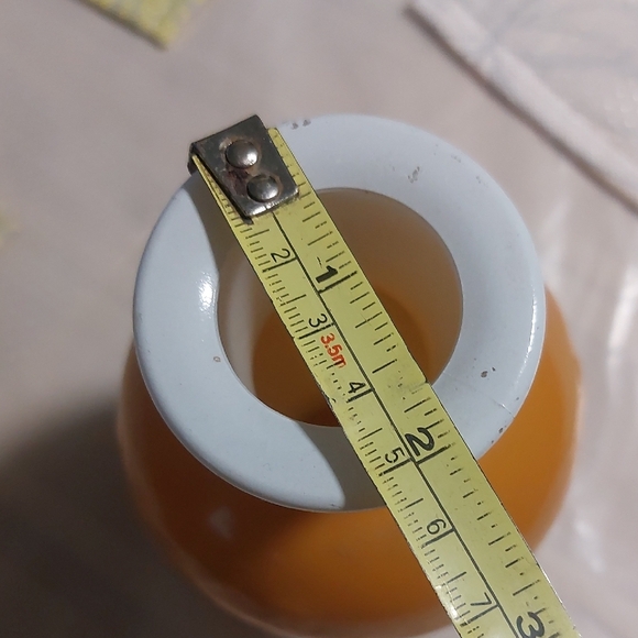 Elegant Orange Vase - Picture 5 of 15